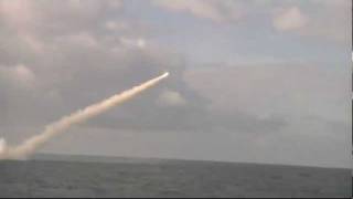 TOMAHAWK Block IV TLAM Test Launched from Submarine [upl. by Cletis]