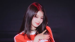 4K 240518 프로미스나인 이나경 DM 직캠 fromis9 Lee NaGyung FanCam [upl. by Zippora150]