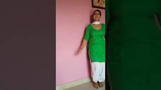 Ladki ka Dance bina kapde [upl. by Einej443]