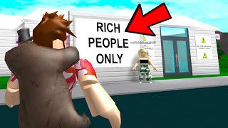 GOLD DIGGER Only Lets RICH PEOPLE In The Inside WILL SHOCK YOU Roblox [upl. by Bobker]