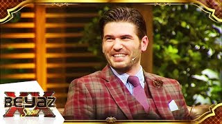 Beyaz ve Tolgahan Sayışan Gülmekten Konuşamadı  Beyaz Show [upl. by Sutelc]