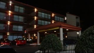 Hotel Tour Americas Best Inn in Birmingham AL room compared to Days Inn in Princton WV [upl. by Ettevahs]