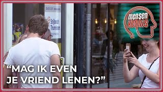 Zou jij zoenen met een wildvreemde  Mensenkennis [upl. by Korey244]