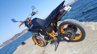 Yamaha Xt600e Supermoto Project [upl. by Yeltihw]