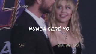 Never be me  Miley Cyrus Traducida al Español [upl. by Fabria]